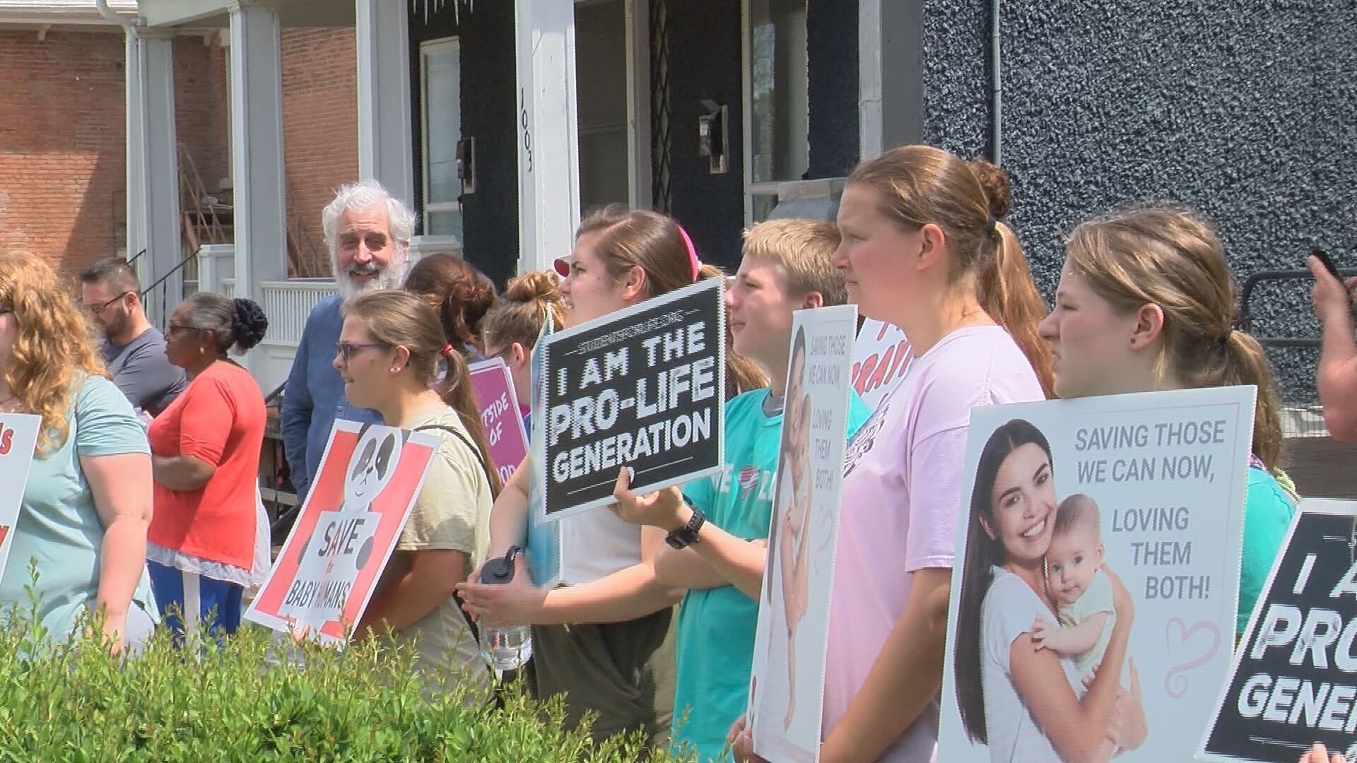 Pro life advocates also made their feelings known at "BAns off our Bodies" march